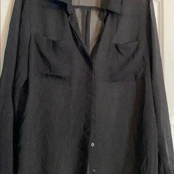 Old navy sheer blouse - Picture 2 of 3